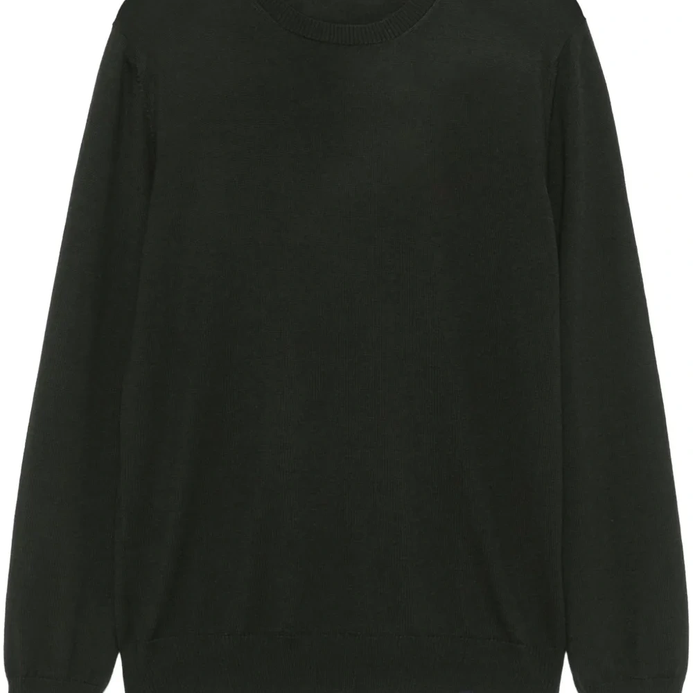 Свитер из вирджинской шерсти