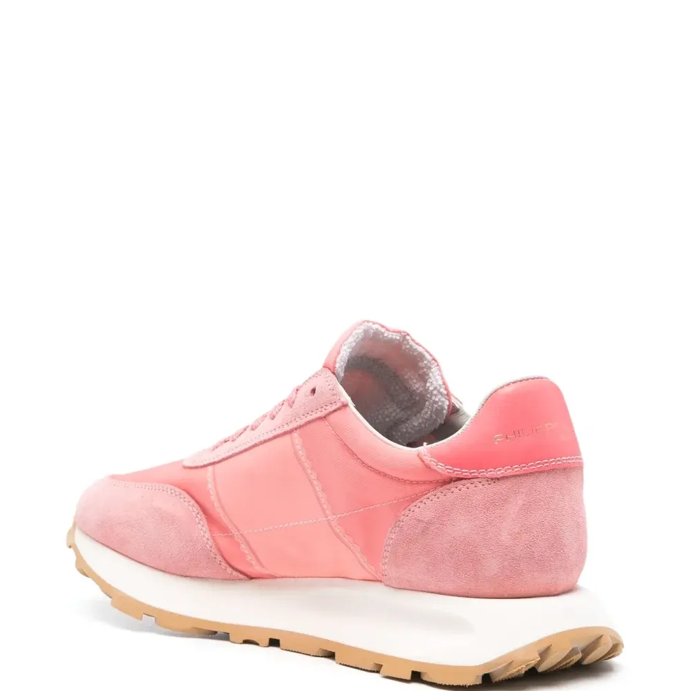 Кроссовки Tour