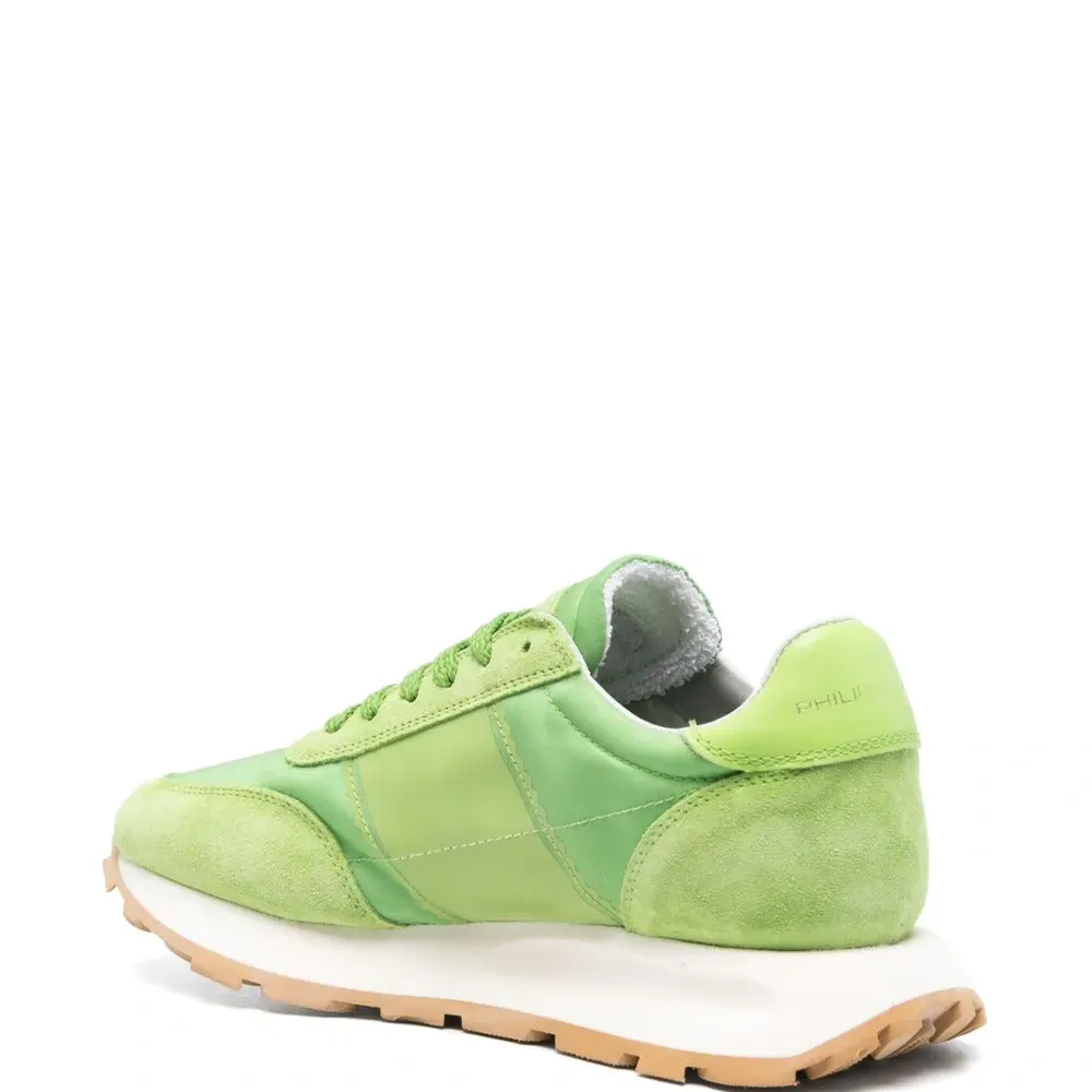 Кроссовки Tour