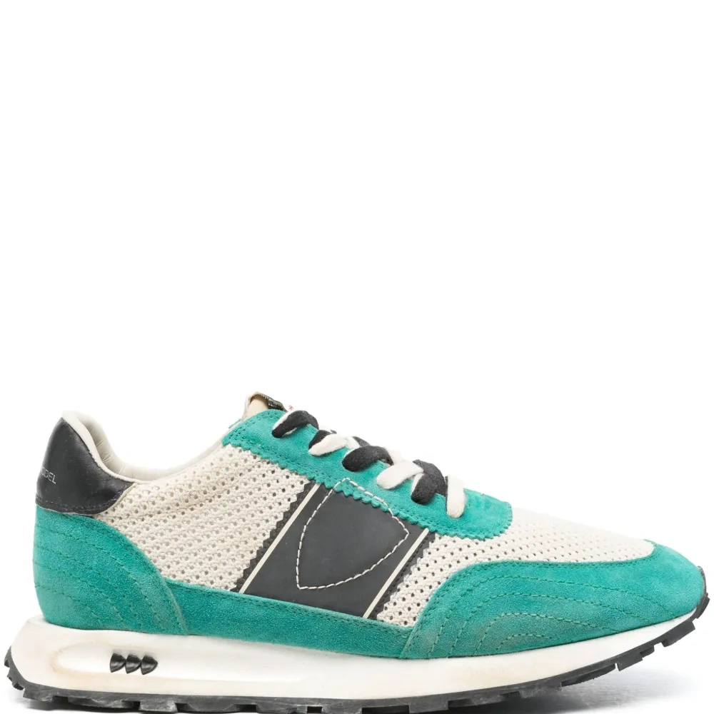 Кроссовки Tour