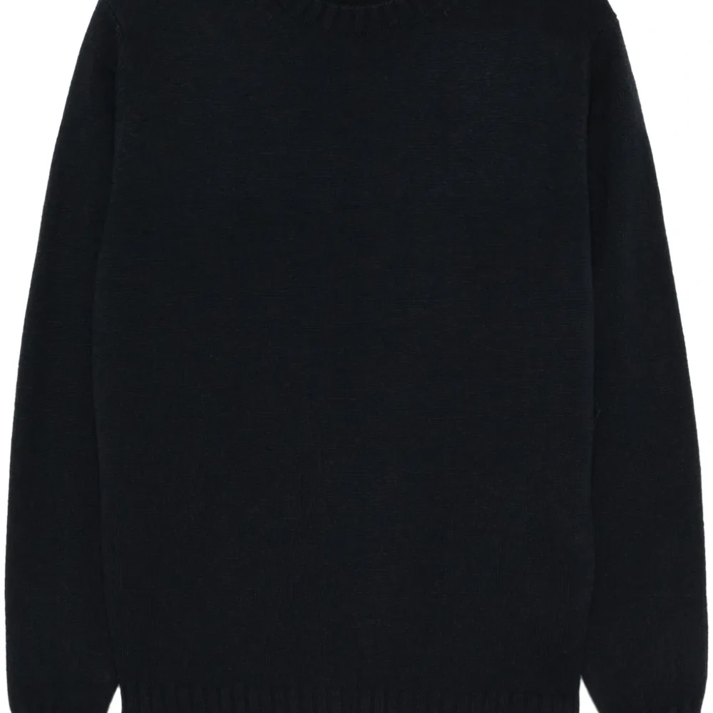 Свитер в рубчик