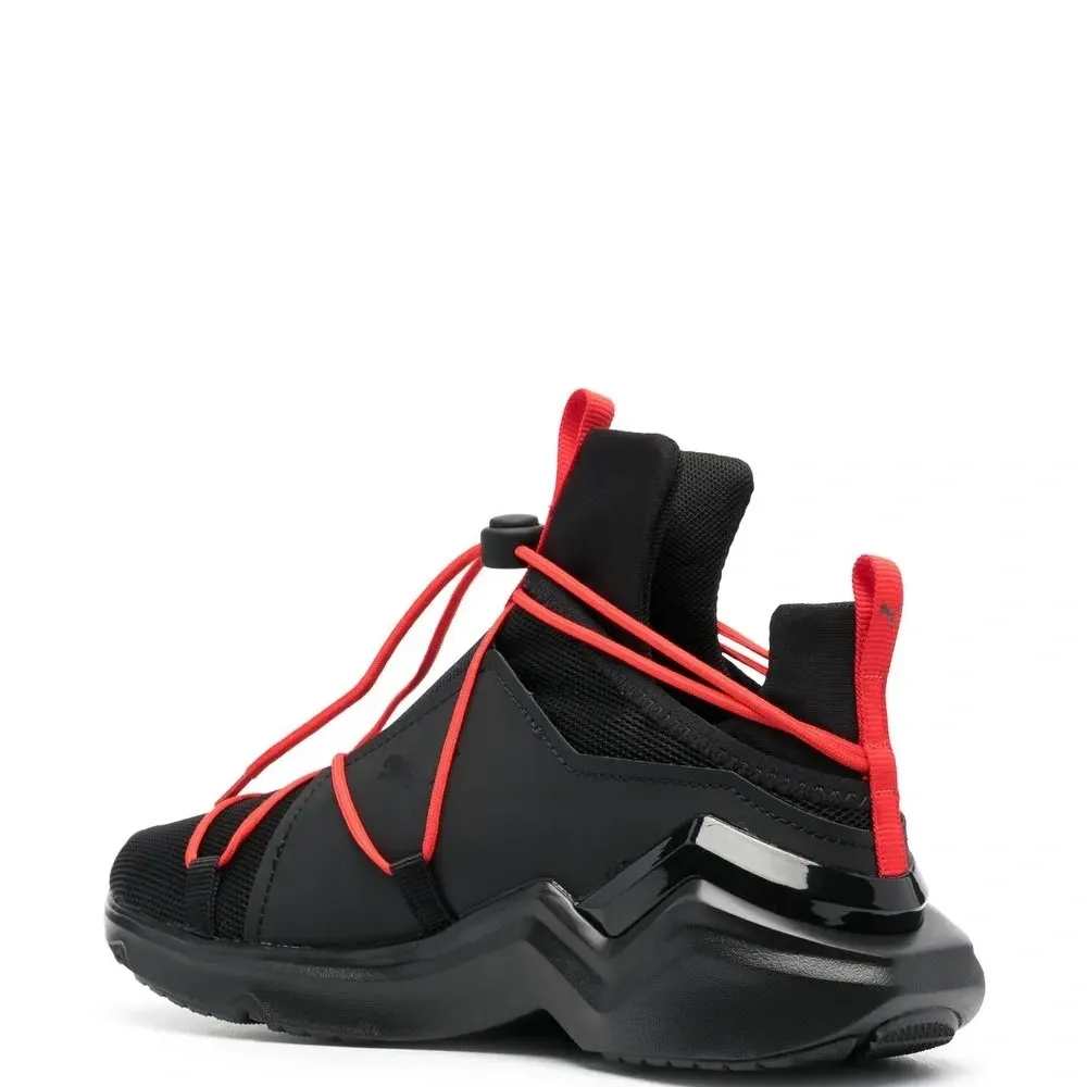 Кроссовки Puma из коллаборации с Vogue