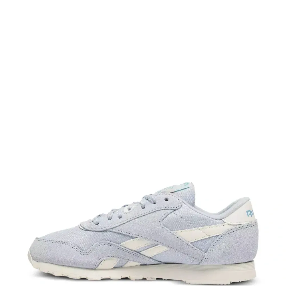 Кроссовки Classic