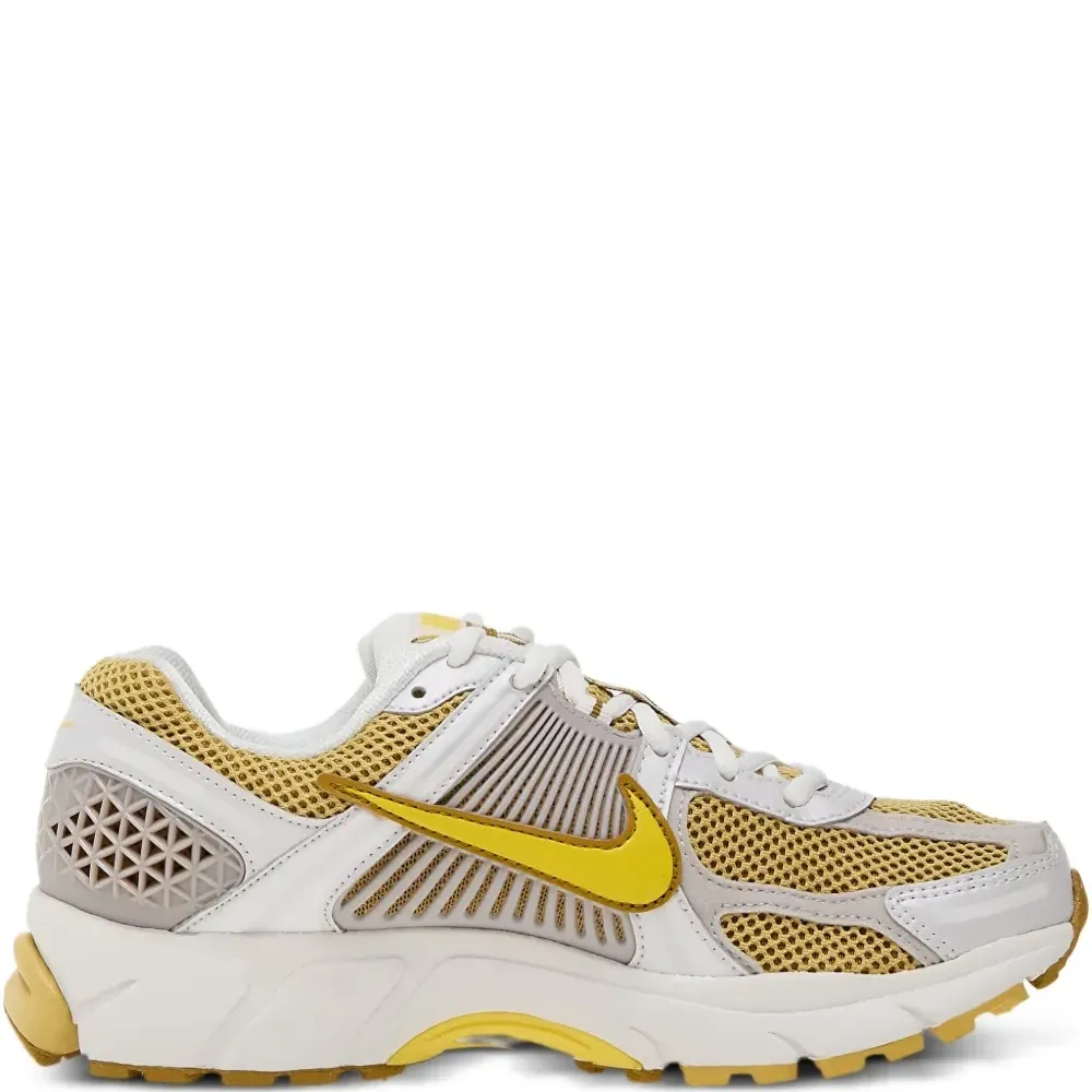 Кроссовки Vomero 5