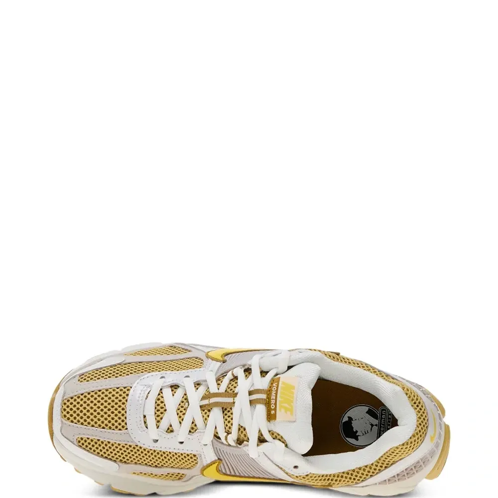 Кроссовки Vomero 5