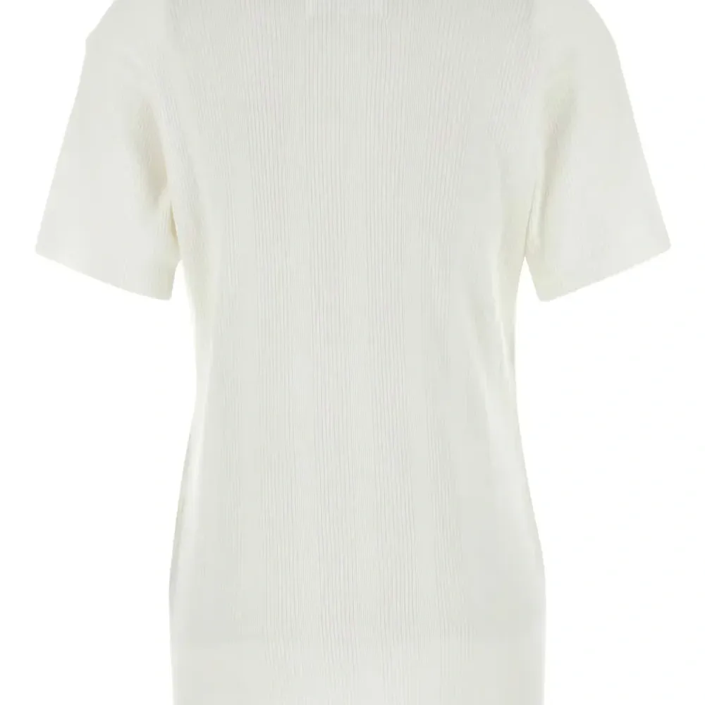 Футболка с нашивкой-логотипом