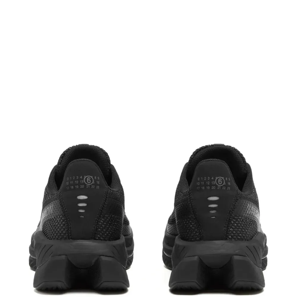 сетчатые кроссовки из коллаборации с Salomon сетчатые кроссовки из коллаборации с Salomon