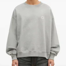 Толстовка с вышивкой