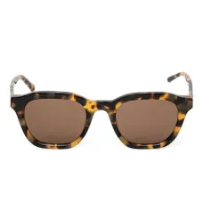 Солнцезащитные очки черепаховой расцветки