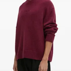 Топ с вышивкой