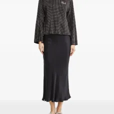 Декорированный свитер