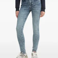 Узкие джинсы с карманами Узкие джинсы с карманами