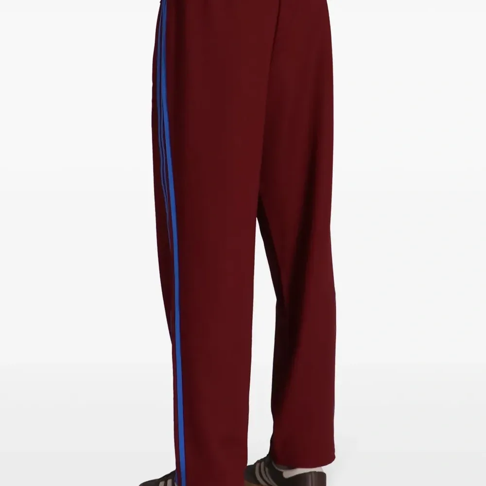 Спортивные брюки Club