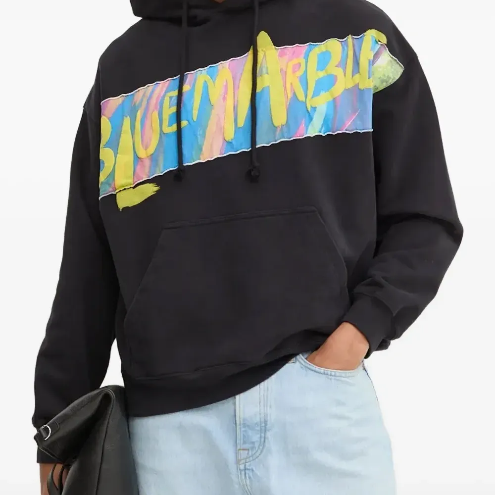 худи с логотипом