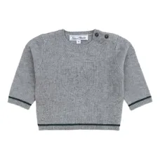 Свитер с вышивкой