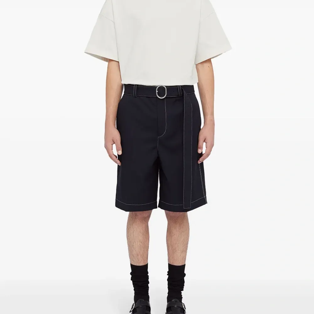 Футболка с круглым вырезом