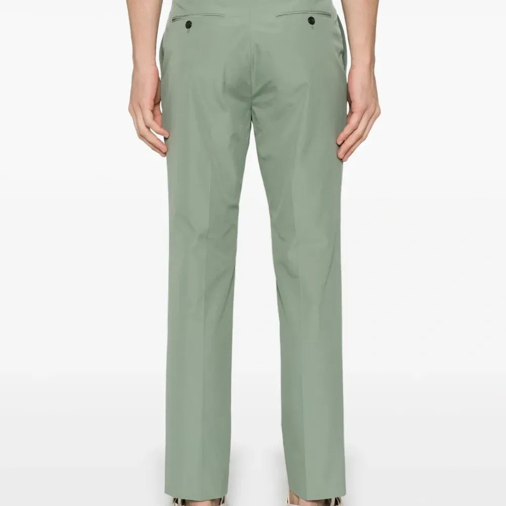 Брюки с карманами