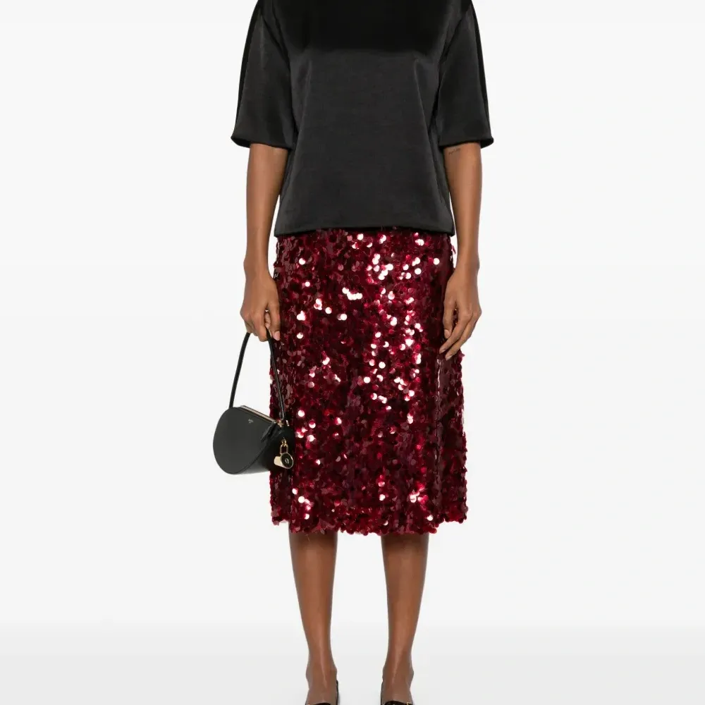 Атласная блузка