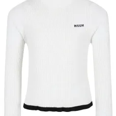 Свитер в рубчик