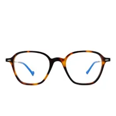 очки в квадратной оправе черепаховой расцветки