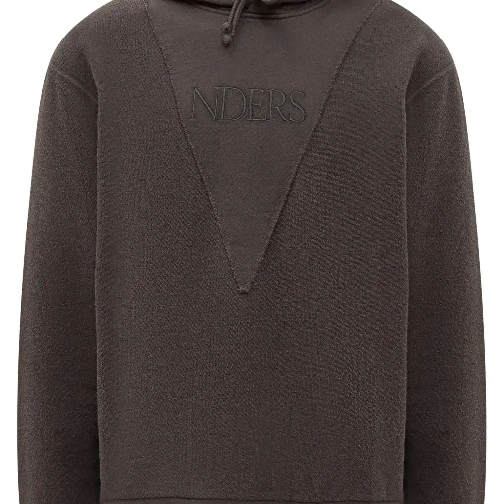 Худи с вышитым логотипом