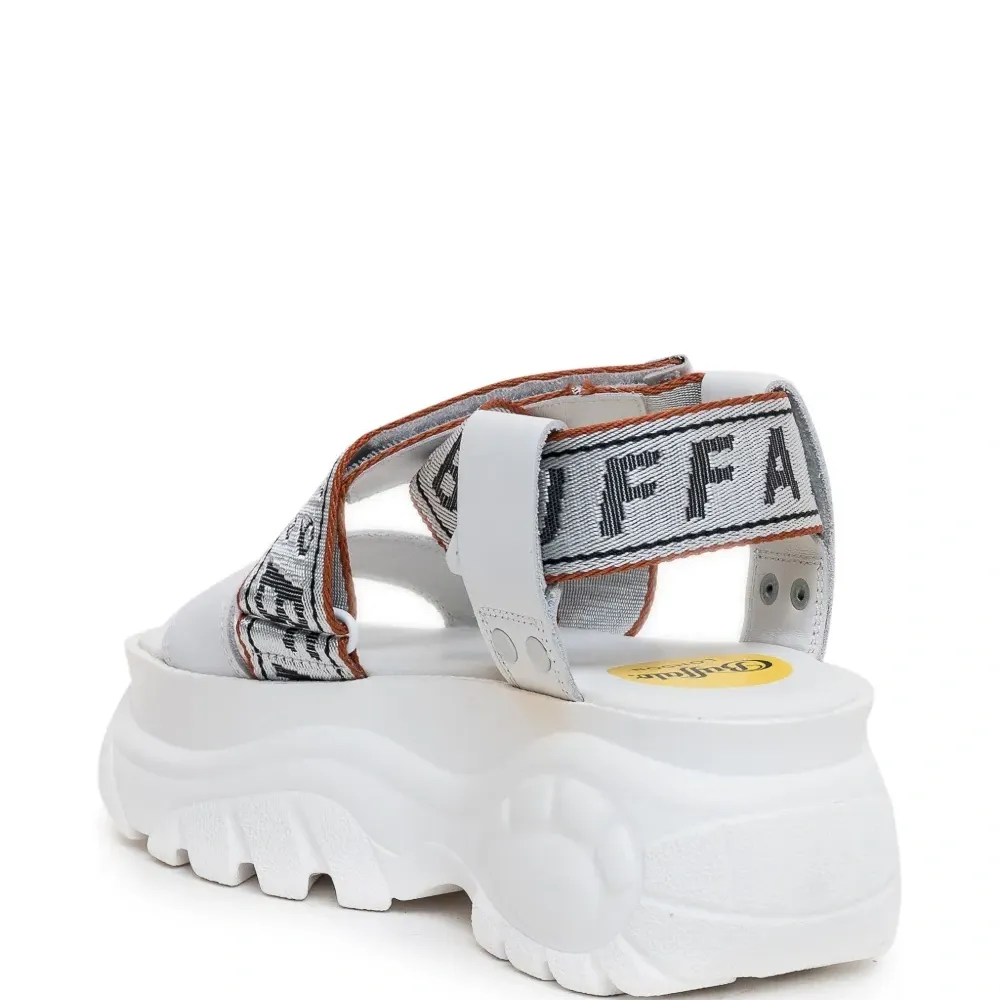 сандалии с логотипом