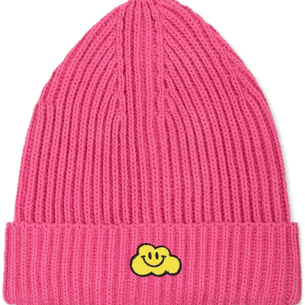 Шапка бини с аппликацией