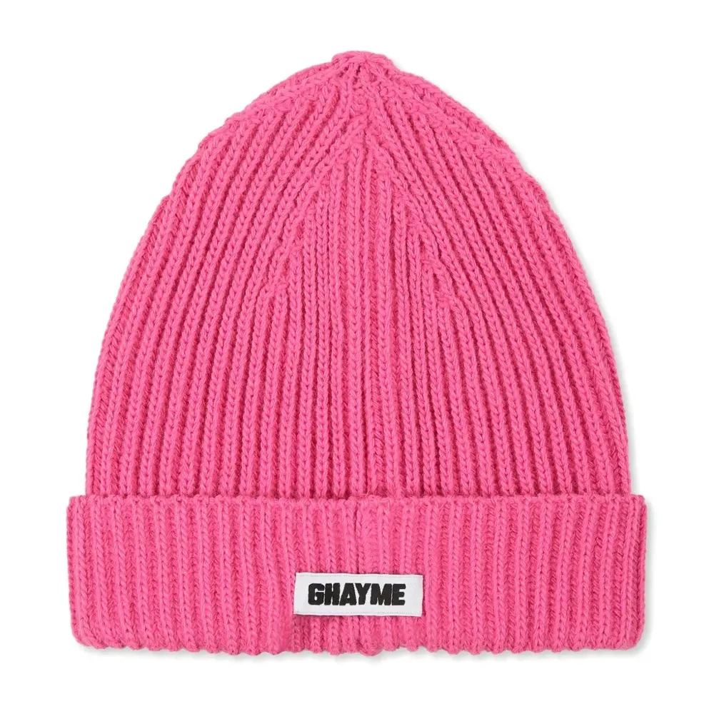 Шапка бини с аппликацией