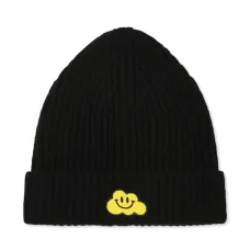 Шапка бини с аппликацией