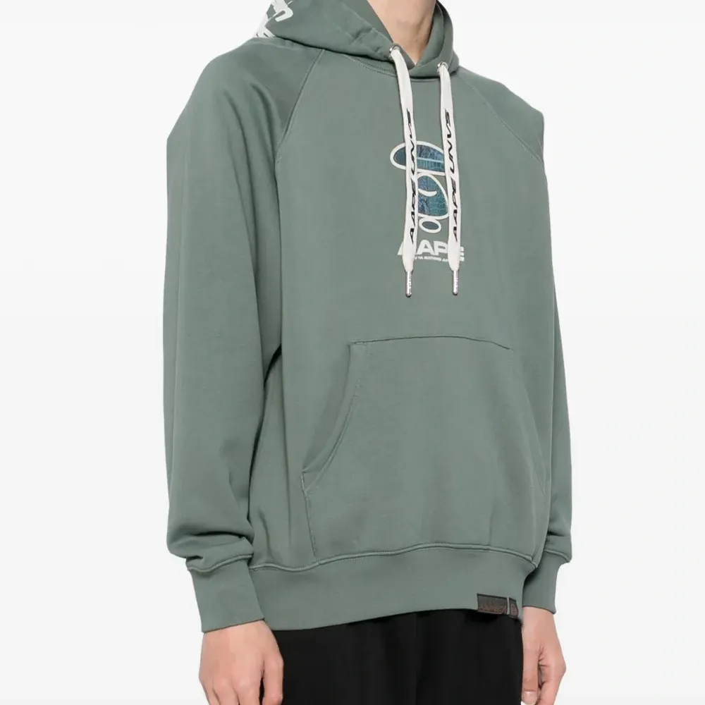 Худи с логотипом