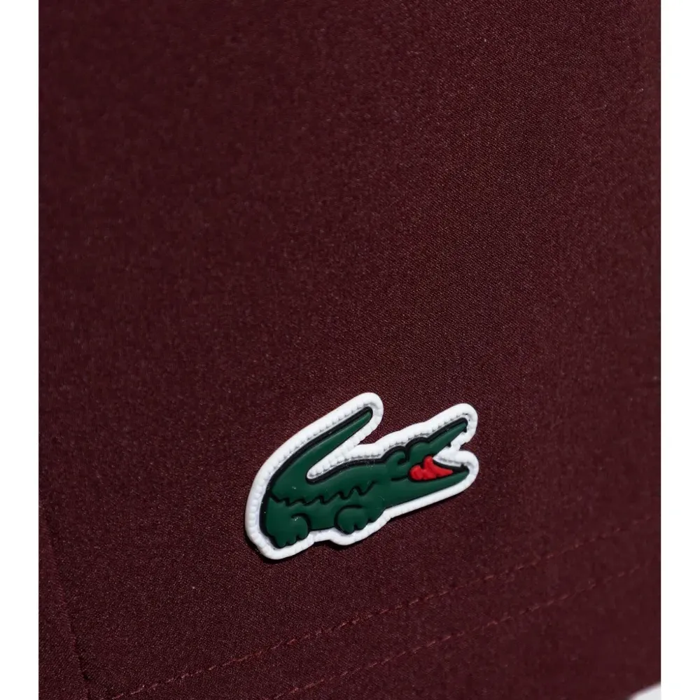 Спортивные шорты с вышивкой