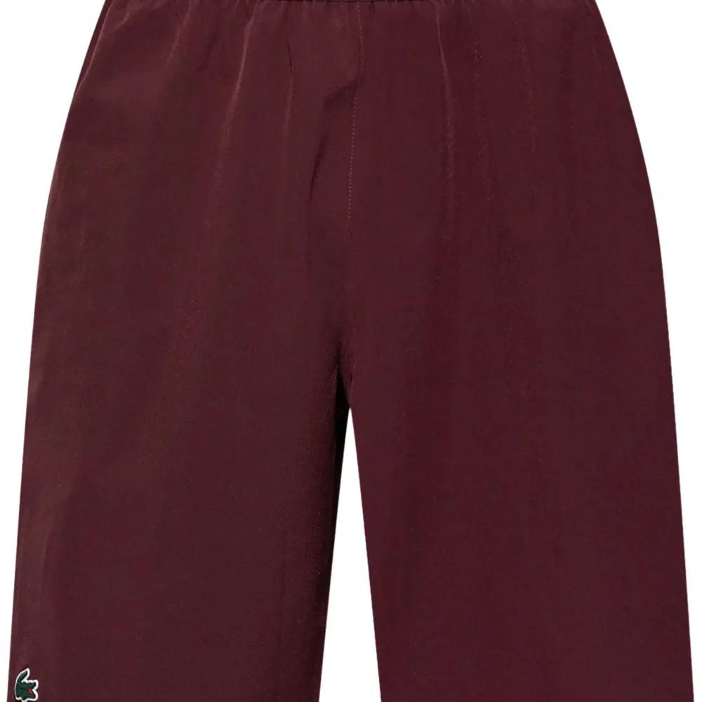 Спортивные шорты с вышивкой