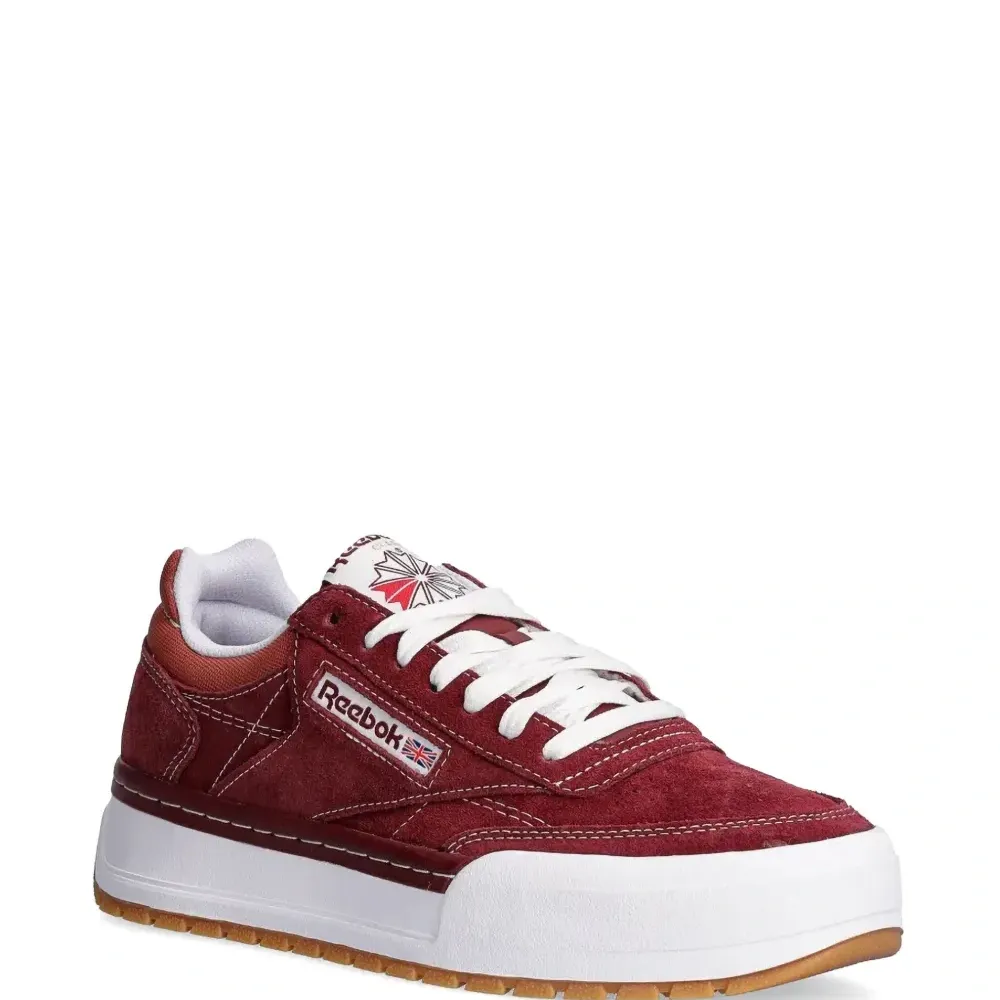 Кроссовки Club C Megacourt Кроссовки Club C Megacourt