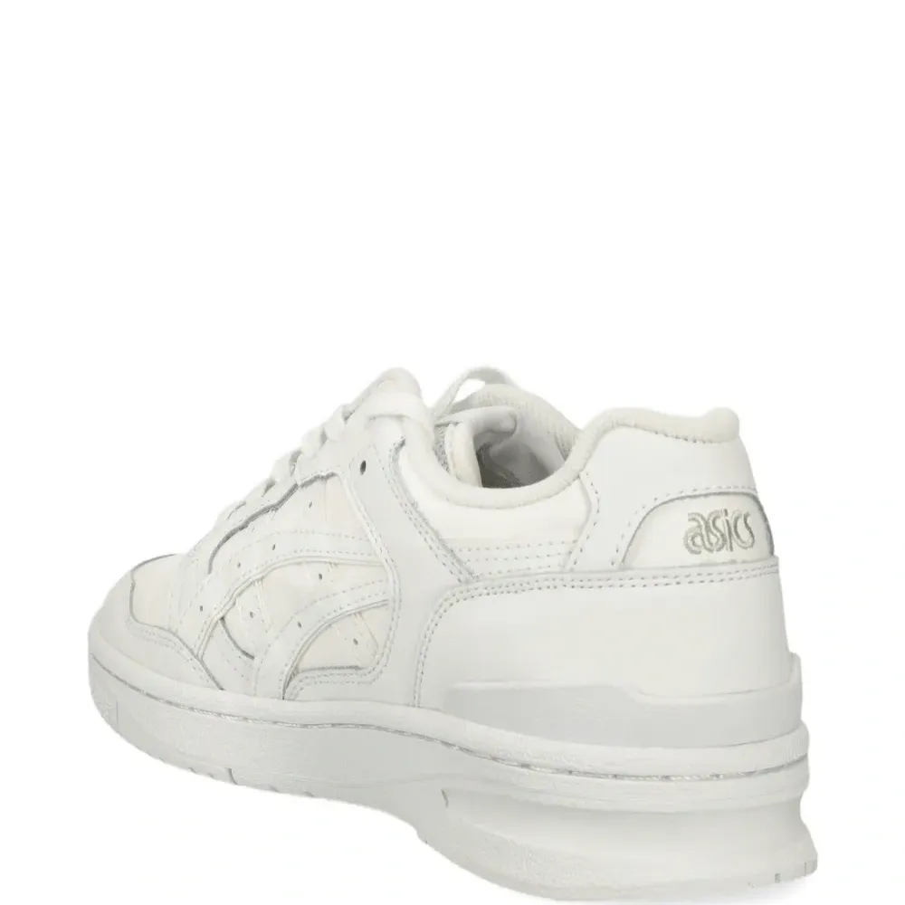 Низкие кеды с перфорированными вставками