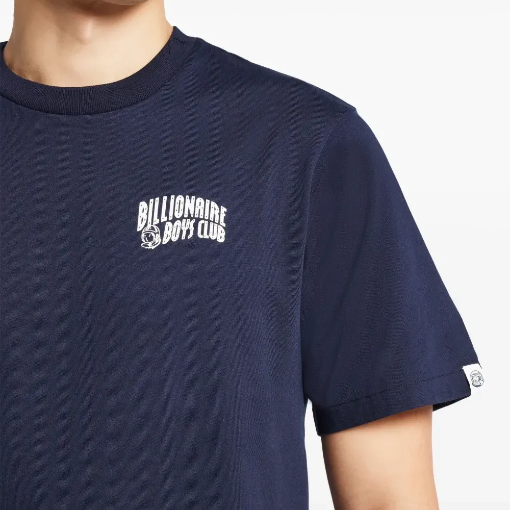 Футболка с логотипом