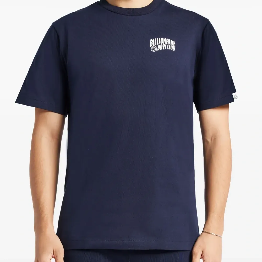 Футболка с логотипом