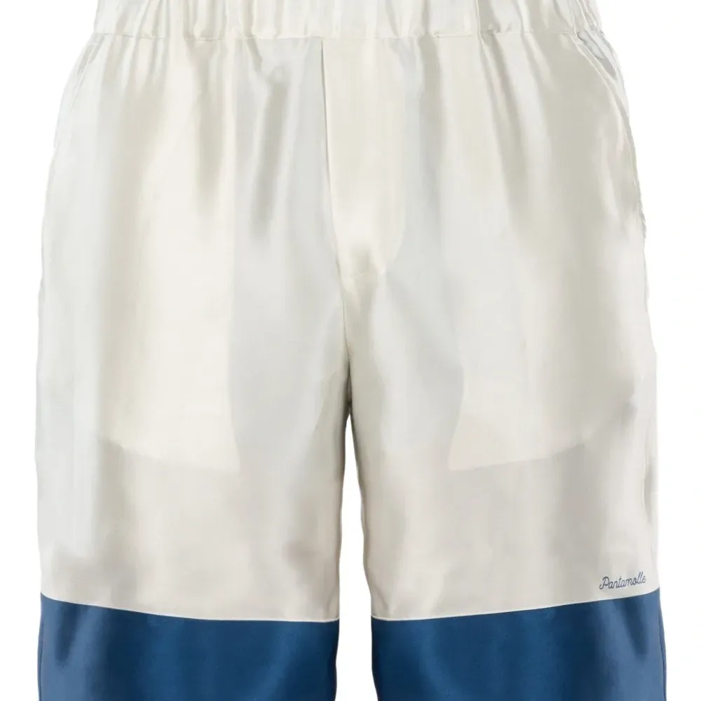 Шорты с эластичным поясом Шорты с эластичным поясом