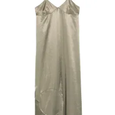 Платье миди с нашивкой