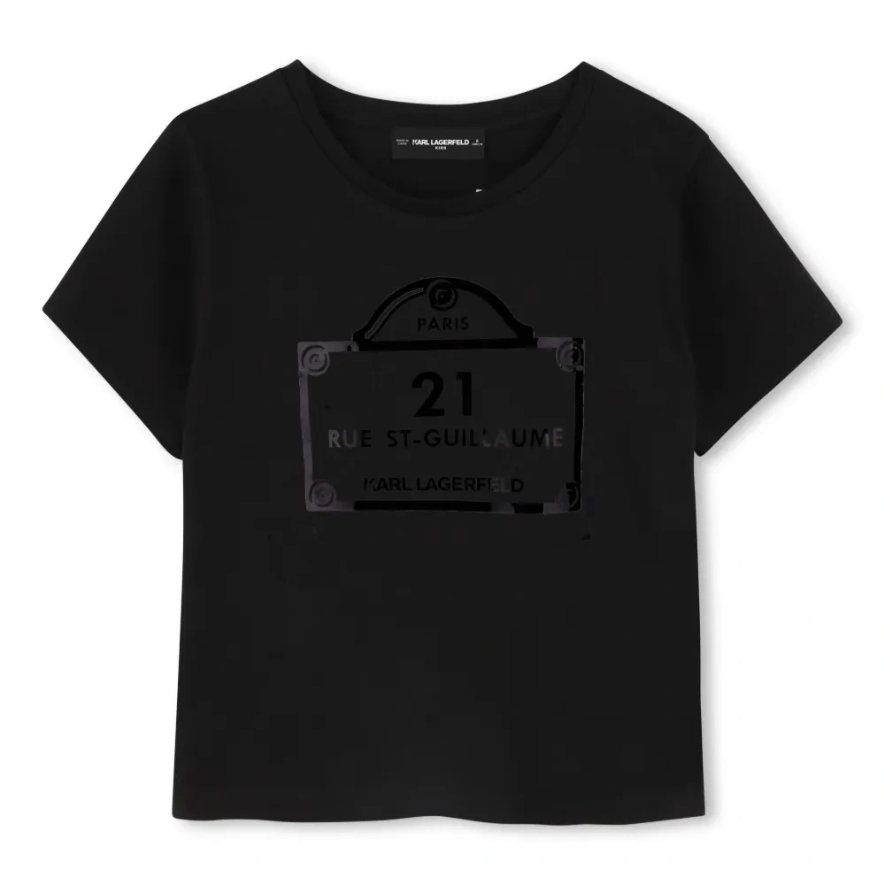 Футболка с логотипом