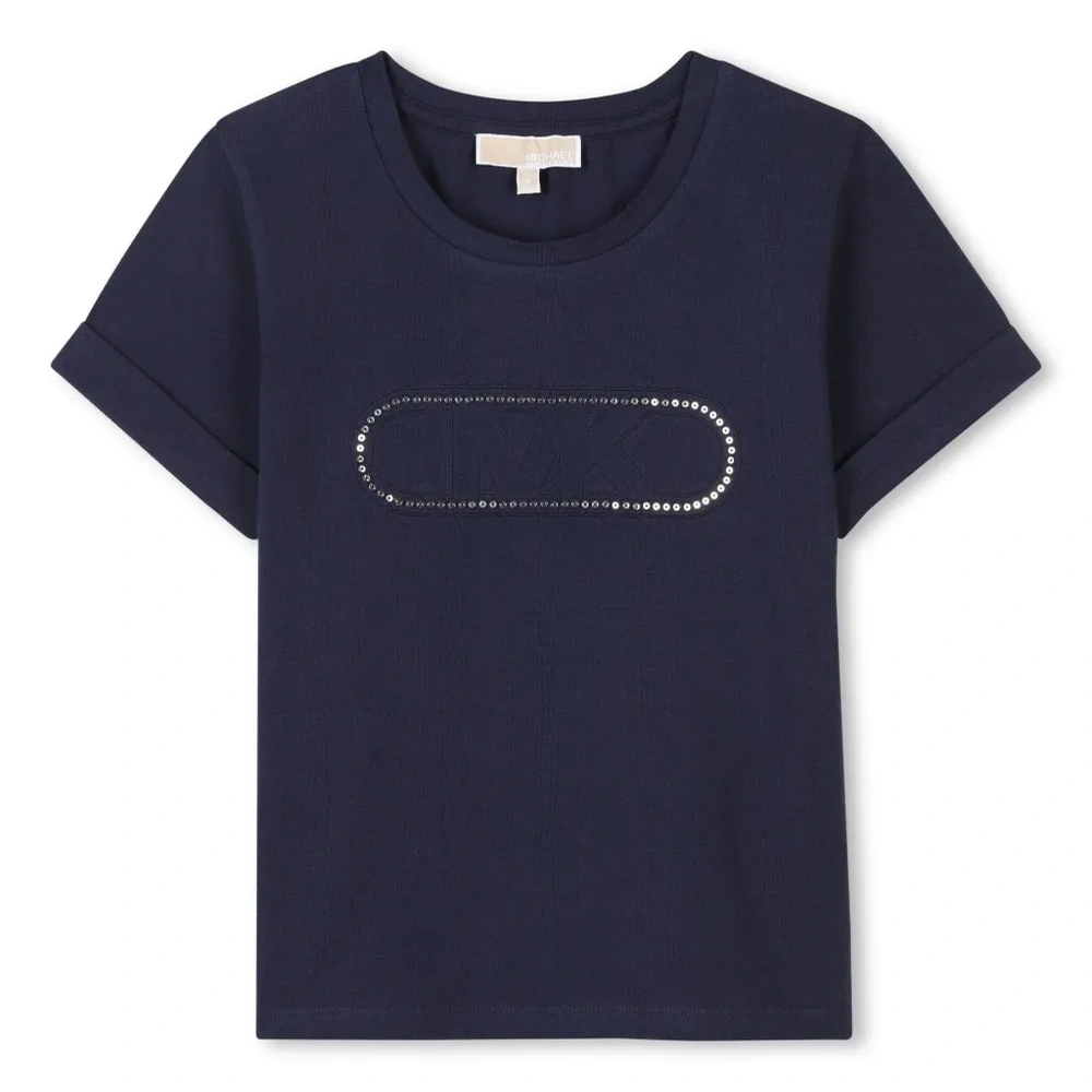 Футболка с заклепками