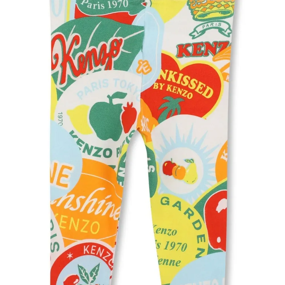 Комплект из футболки и брюк с логотипом