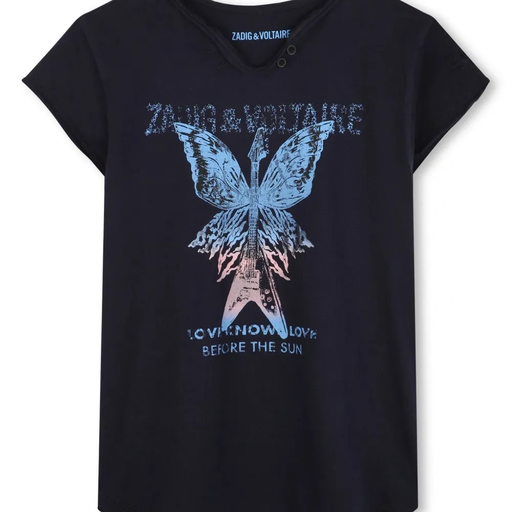 Футболка с графичным принтом