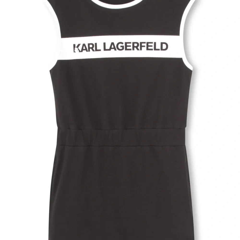 Платье с логотипом