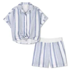 Комплект из рубашки и шортов