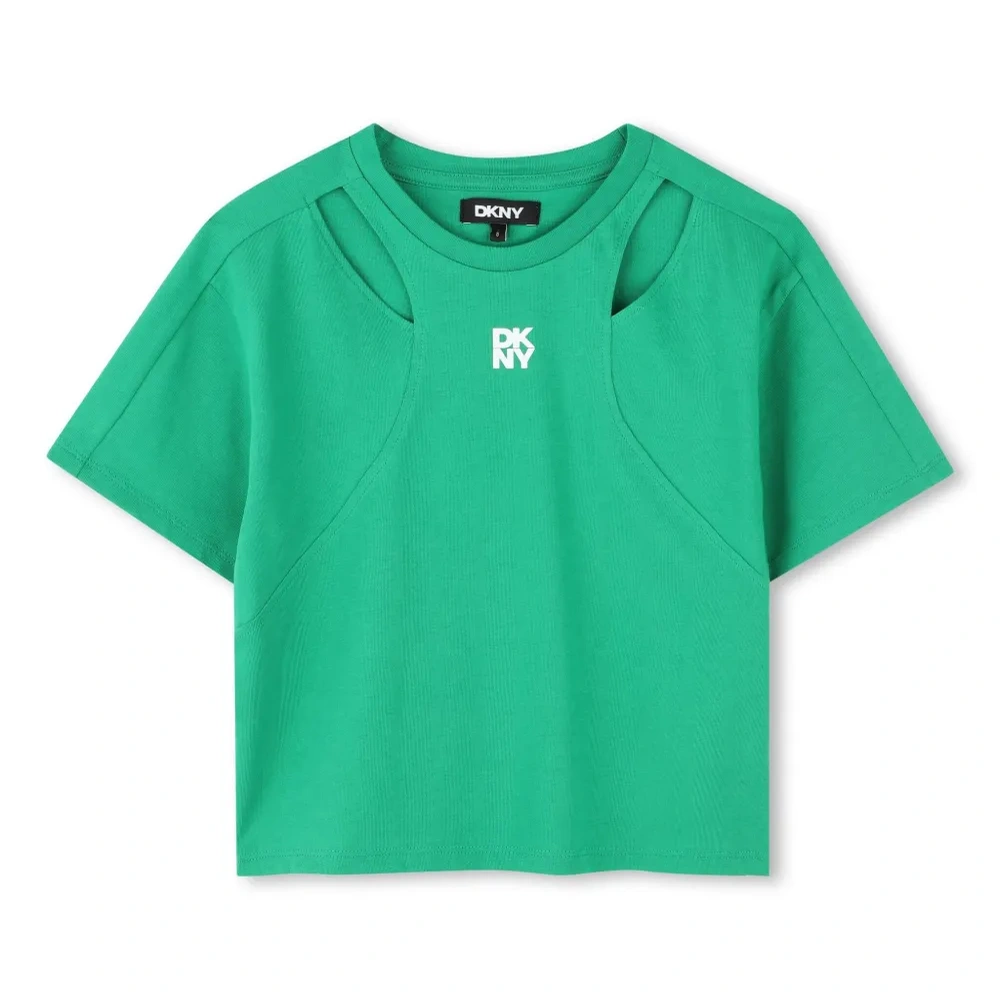 Футболка с логотипом