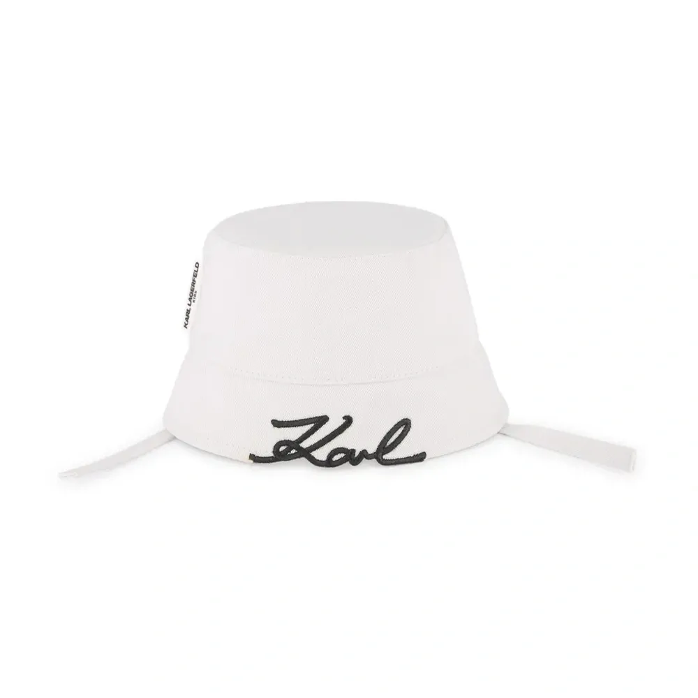 Панама с вышитым логотипом