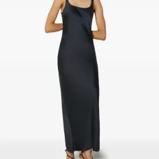 Макси-платье с круглым вырезом