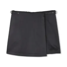 Шорты с вышитым логотипом