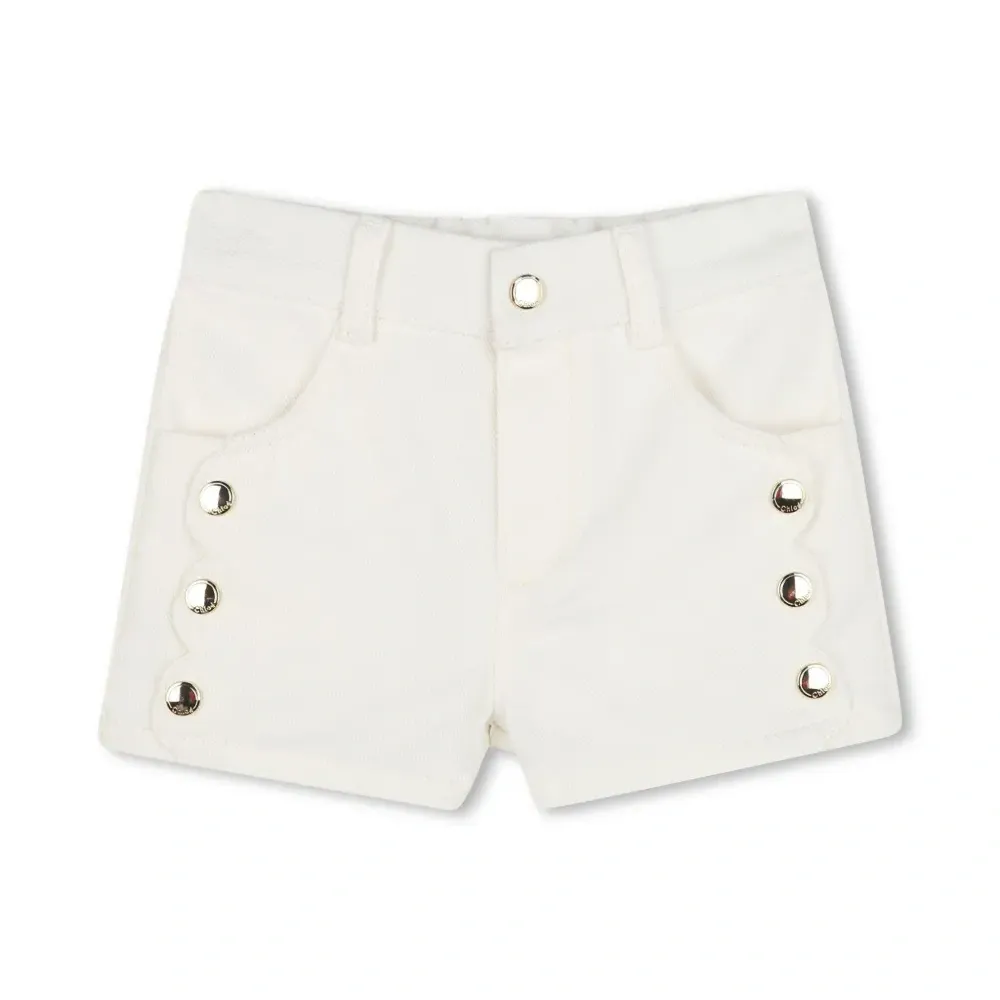 Джинсовые шорты с фестонами