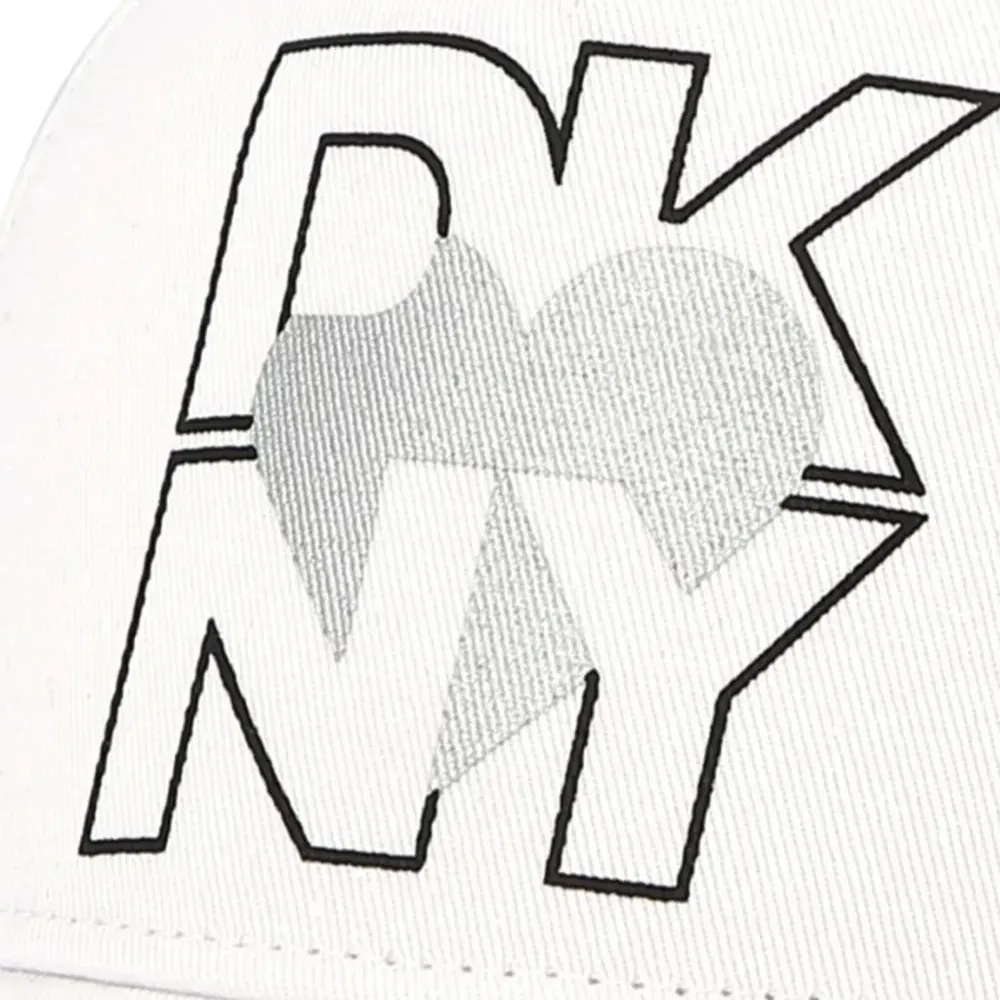 Кепка с логотипом Кепка с логотипом